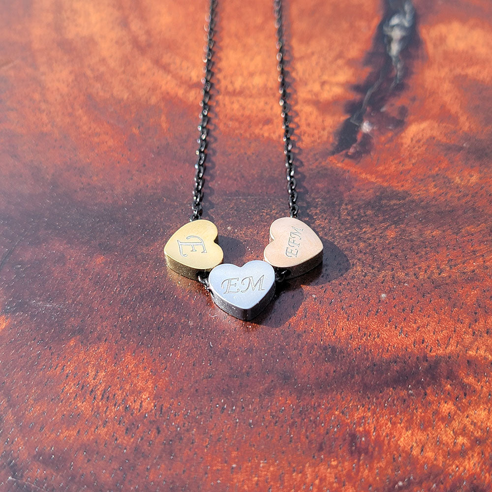 Mini heart pendant in stainless steel customizable with up to 10 characters