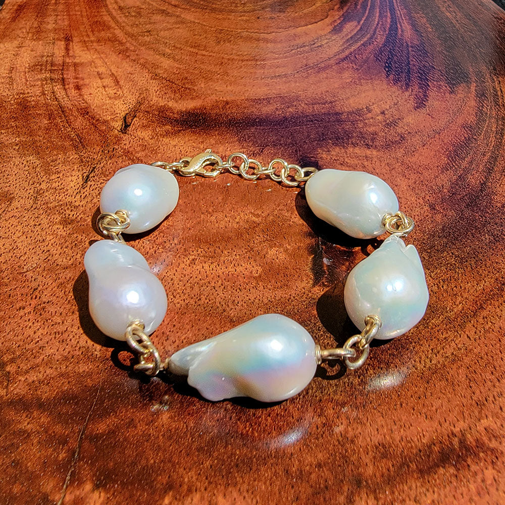 Freshwater Baroque Pearl Bracelet